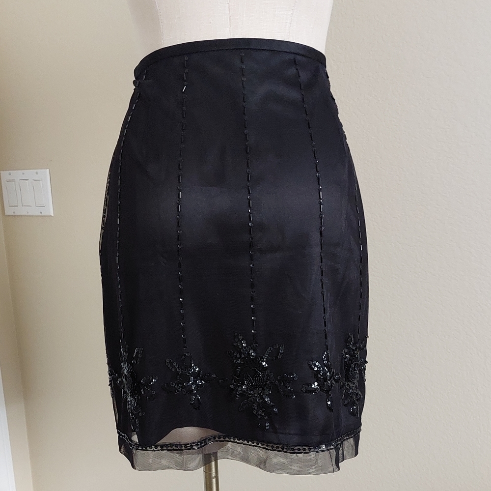 Ann Taylor Black Lace / Sequin  Skirt, NWT / 20" from waist to bottom